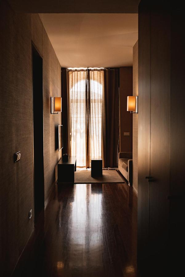 Hotel M'AR De AR Aqueduto Évora Exterior foto A room at the Mandarin Oriental, Milan